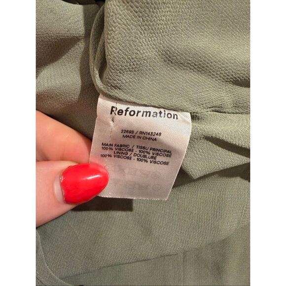 Reformation Butterfly Midi Dress in Verde Green Floral Size 2 - Picture 7 of 9